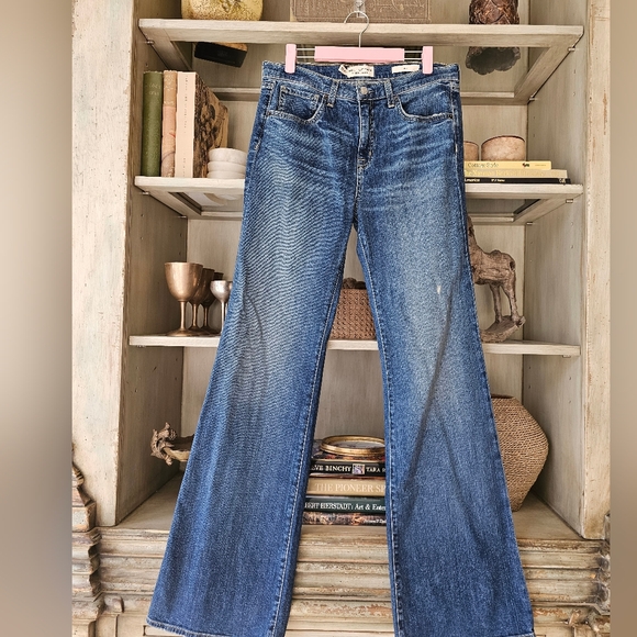 NILI LOTAN Celia Jeans in Classic Wash 29 - Picture 12 of 16